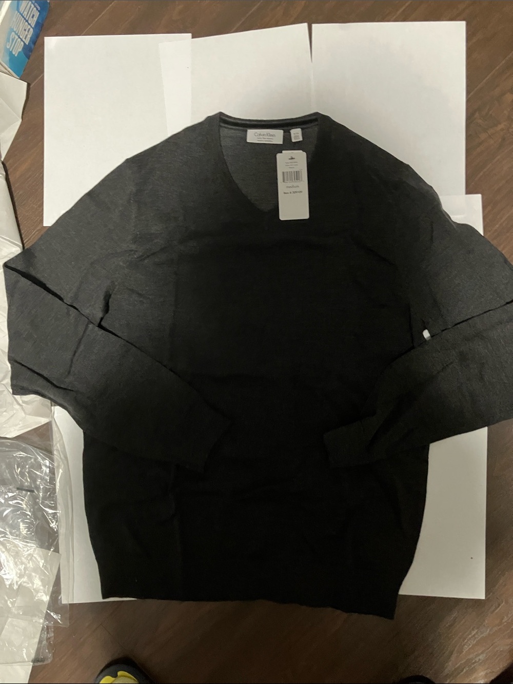 Calvin Klein Men's Black V-Neck Sweater Pullover